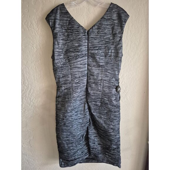 Calvin Klein Gray Textured Sleeveless Dress With Beaded Embellishment Size 14 - Picture 2 of 6